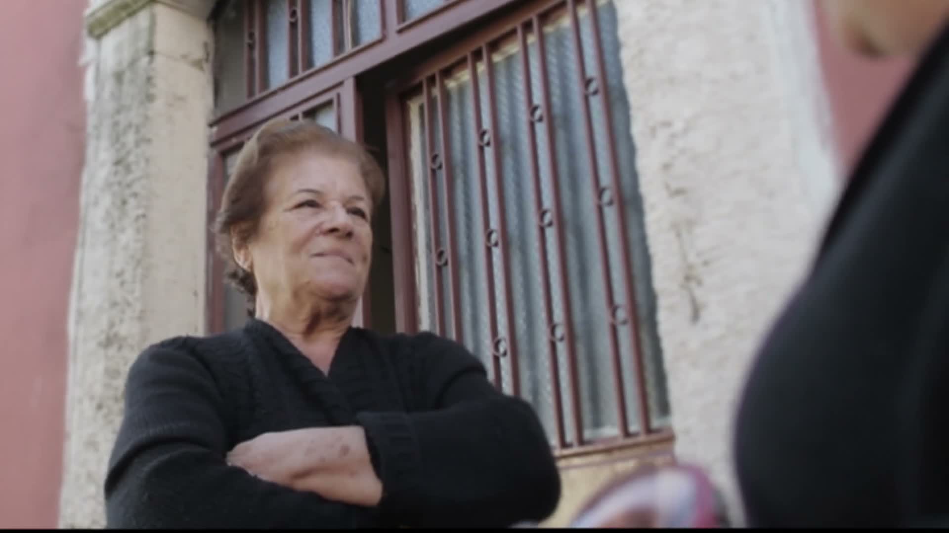ΑΠΟ ΤΗΝ ΠΟΛΗ ΕΡΧΟΜΑΙ 05